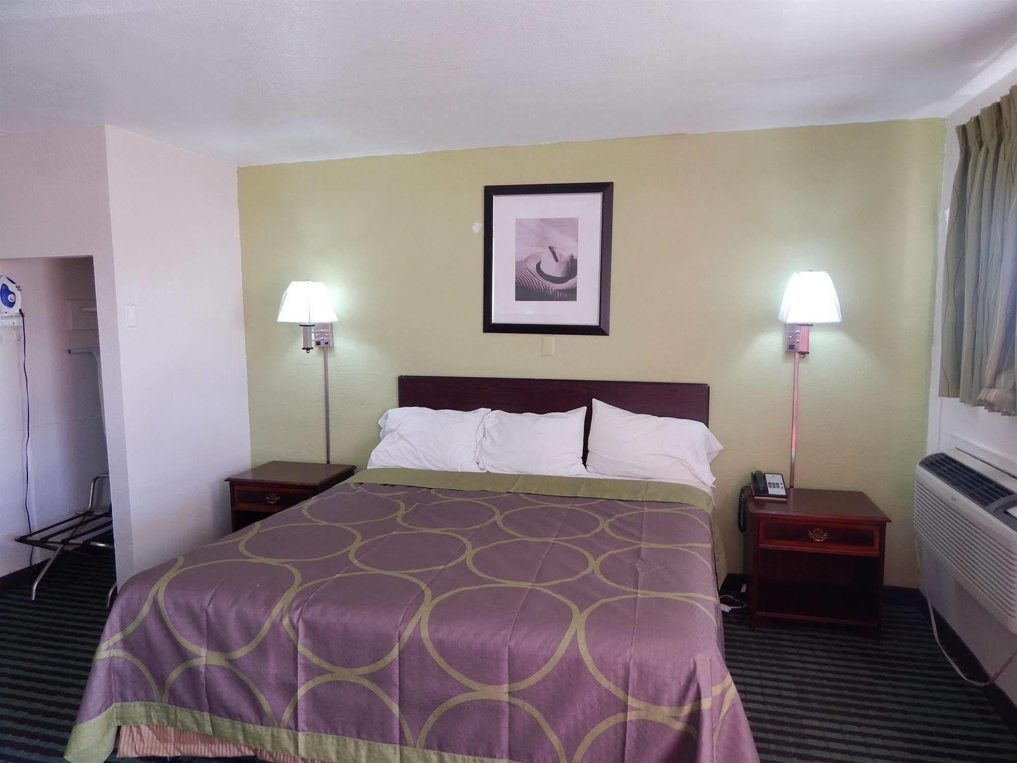 Executive Inn Fort Stockton Bagian luar foto